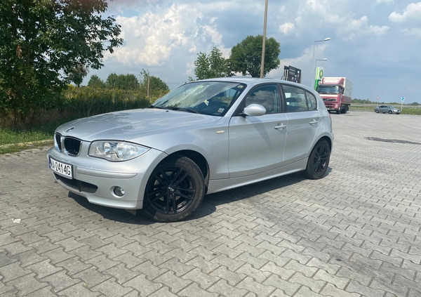 BMW Seria 1 cena 17000 przebieg: 149000, rok produkcji 2005 z Warszawa małe 254